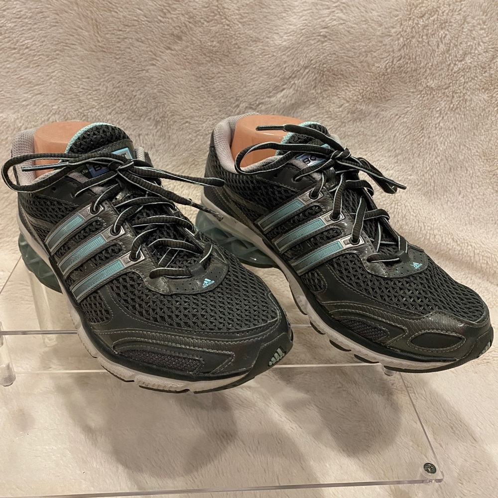 Women's Adidas AdiWear Pure Boost Athletic Training Running Shoes Size 7.5 EUC